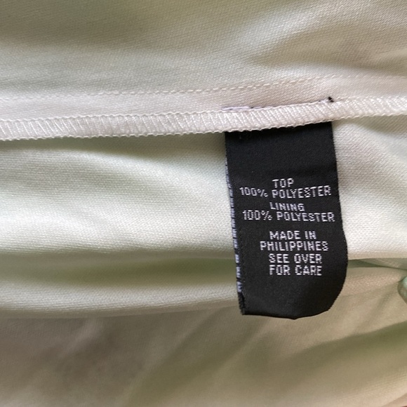 A. Byer Women’s Blouse - Picture 7 of 7